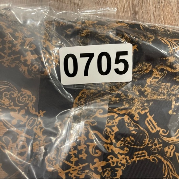 Zadig & Voltaire Large Silk Skull Square Scarf Black Gold 53x51 Goth Punk Dark - Picture 6 of 6